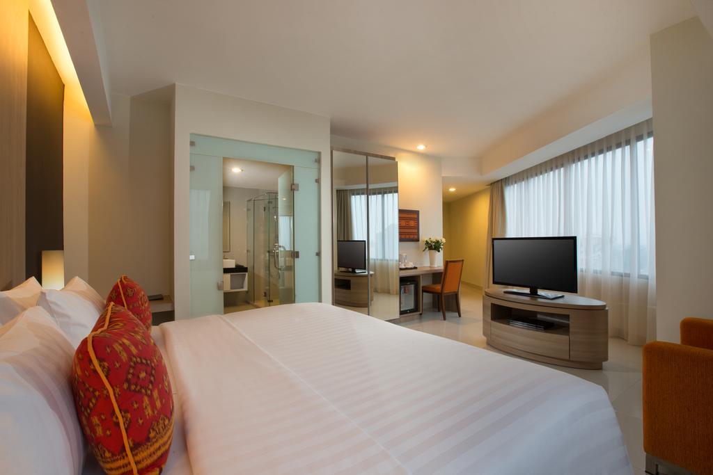 Santika Premiere Bintaro Hotel 4*