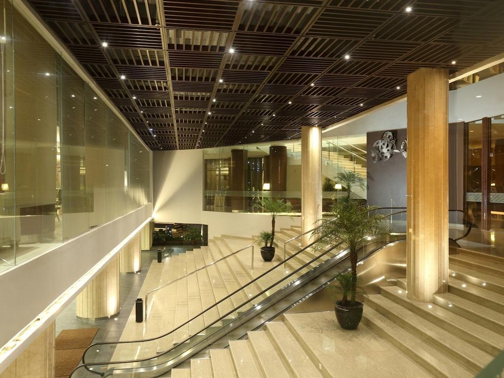 Hotel Santika Premiere Bintaro 4*